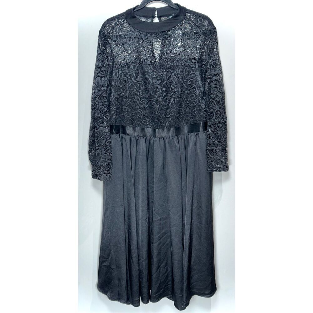 Torrid black laceβmock neck midi dress size 22 C9-10